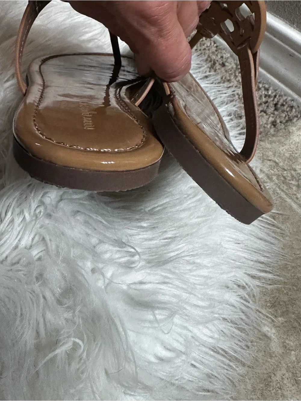 Tory Burch Tan Logo Cutout Patent Thong Sandals
